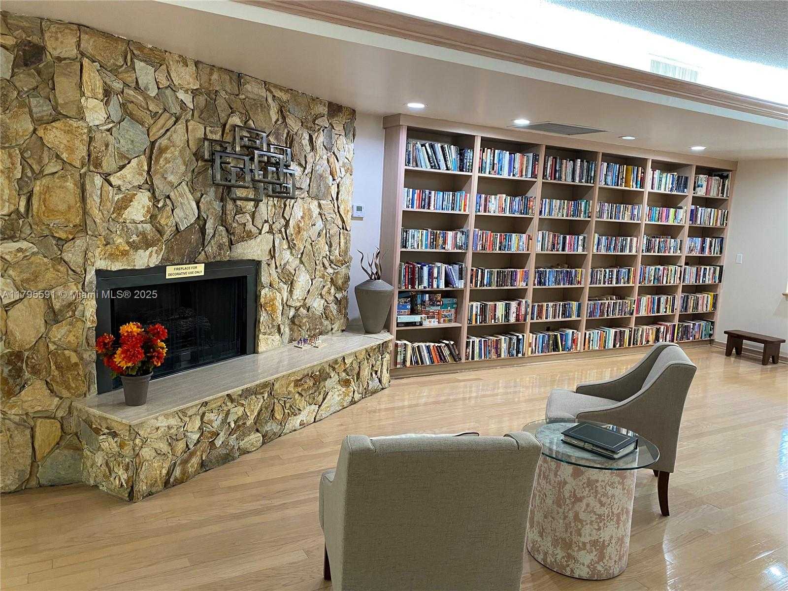 Small Image of 4133 SOUTH CARAMBOLA CIR S #G203, Coconut Creek Number 32