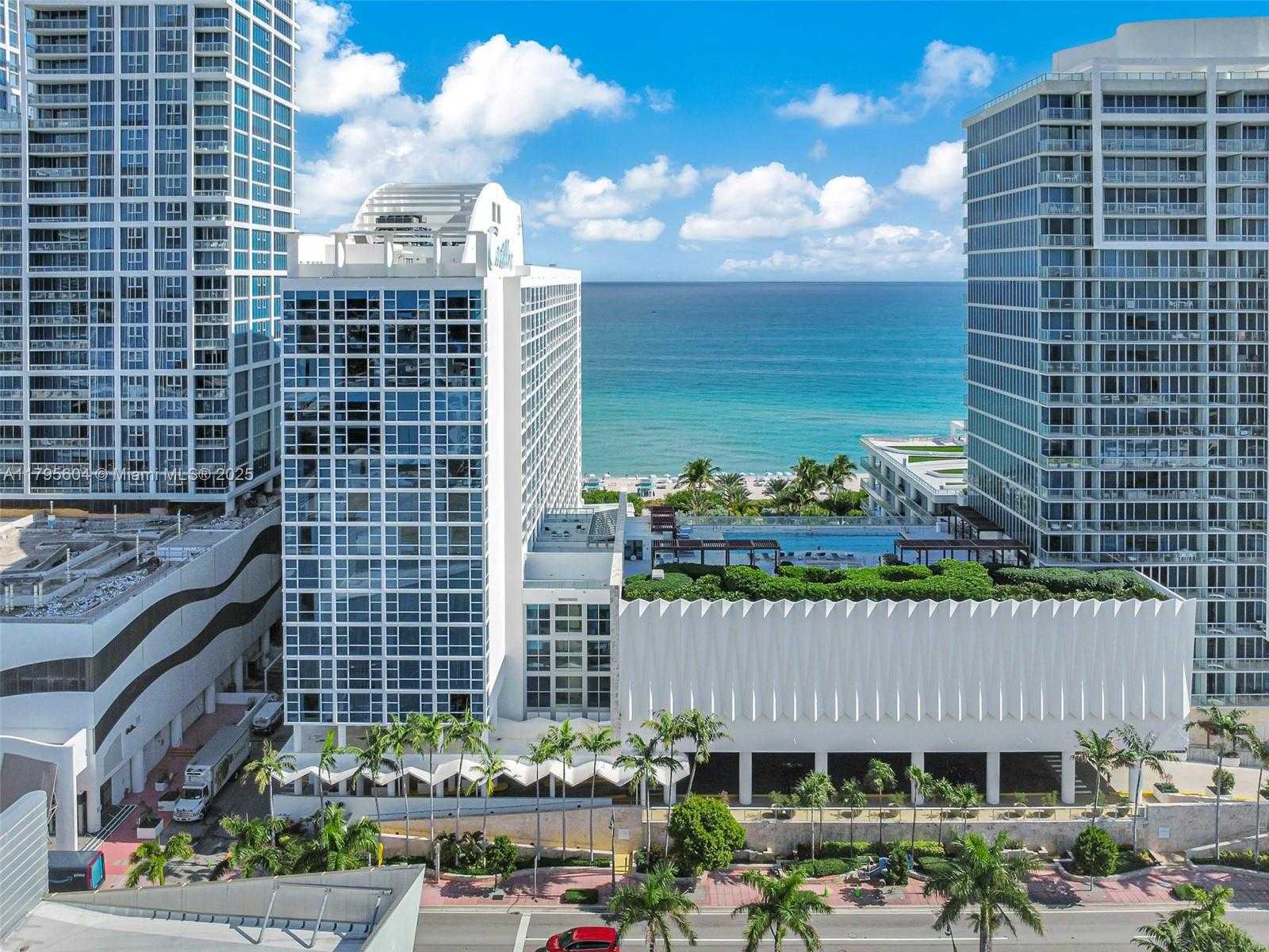 Small Image of 6801 COLLINS AVE #502, Miami Beach Number 15