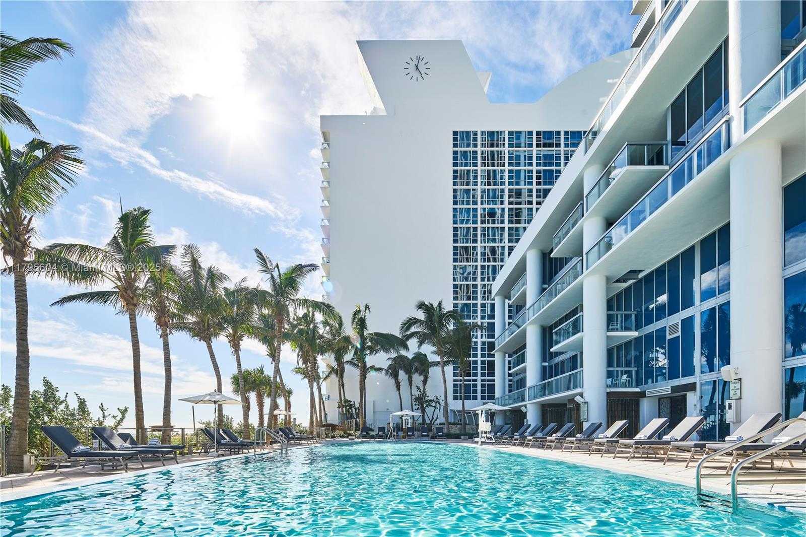 Small Image of 6801 COLLINS AVE #502, Miami Beach Number 47
