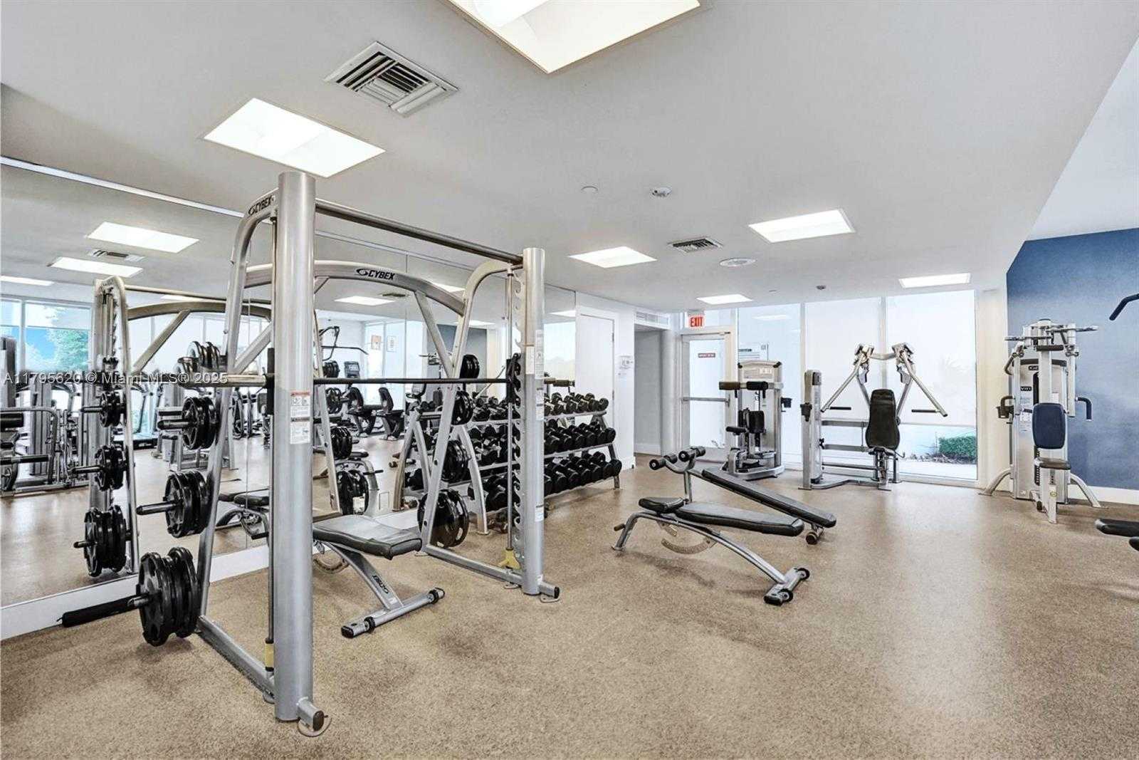Small Image of 20281 EAST COUNTRY CLUB DR #501, Aventura Number 22