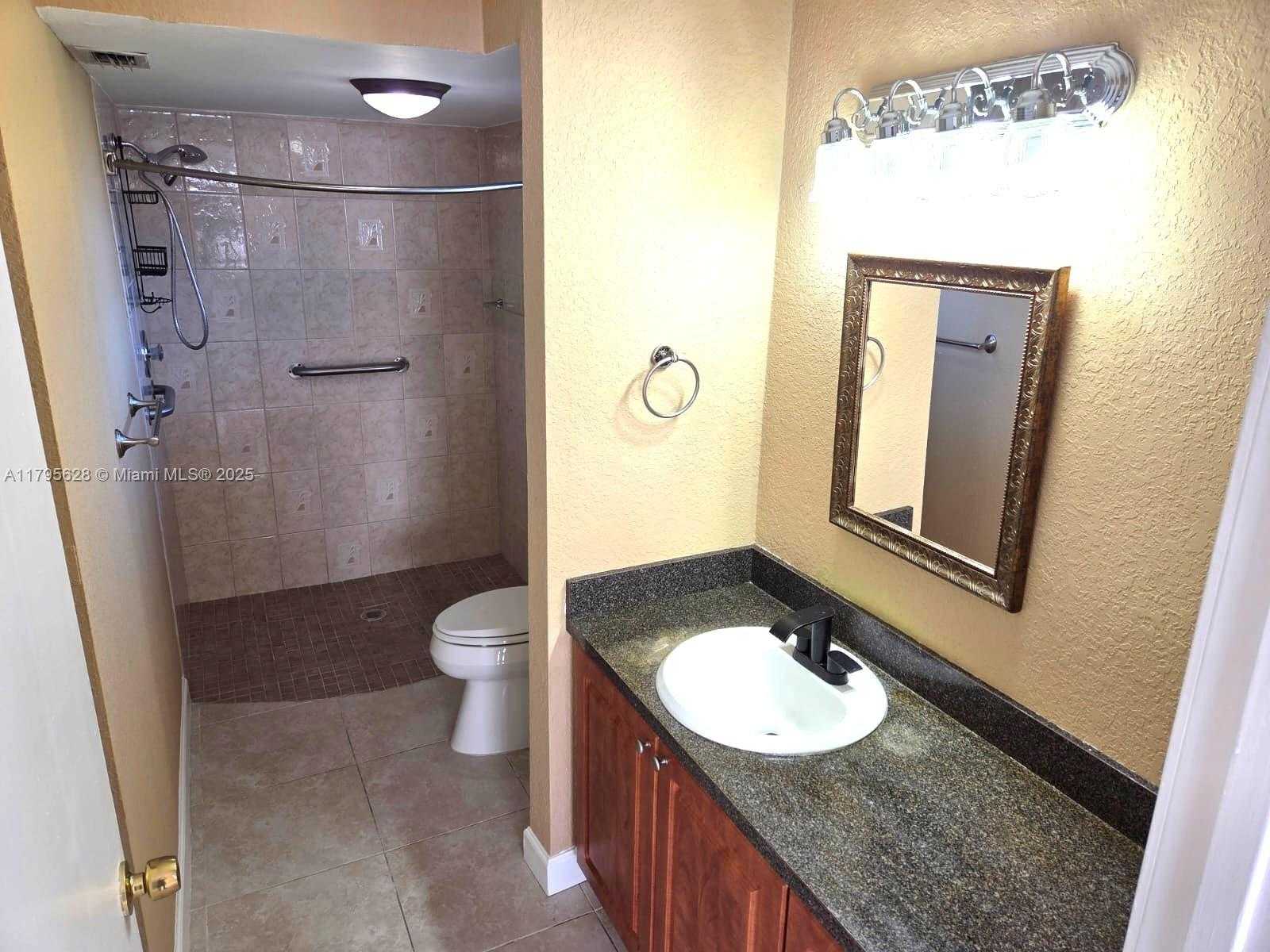 Small Image of 2901 NORTH NOB HILL RD #101, Sunrise Number 19