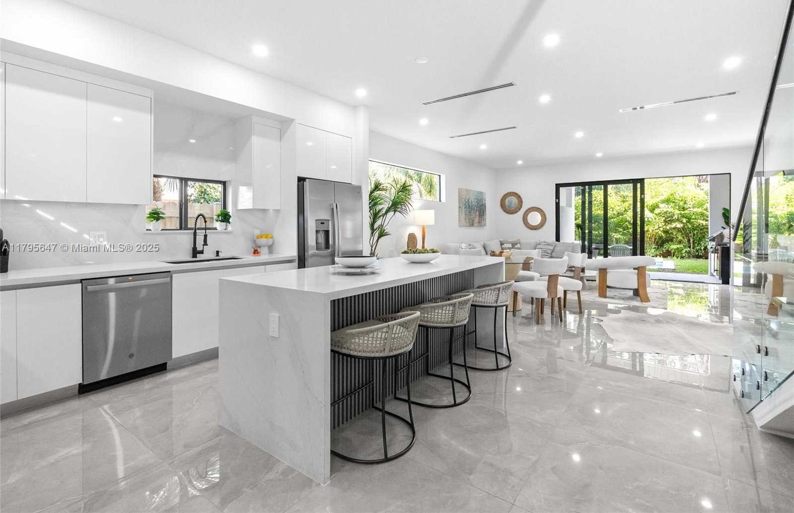Small Image of 325 SOUTH WEST 16TH ST #B, Fort Lauderdale Number 10