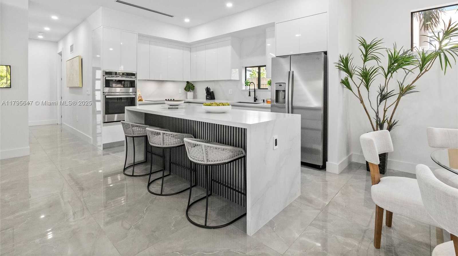 Small Image of 325 SOUTH WEST 16TH ST #B, Fort Lauderdale Number 13