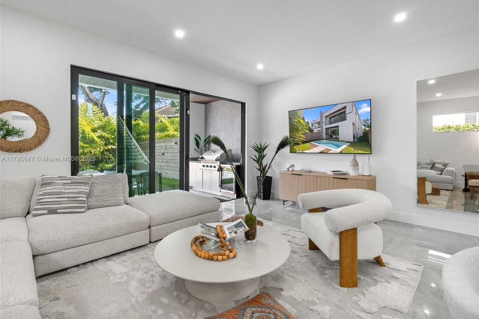 Small Image of 325 SOUTH WEST 16TH ST #B, Fort Lauderdale Number 20