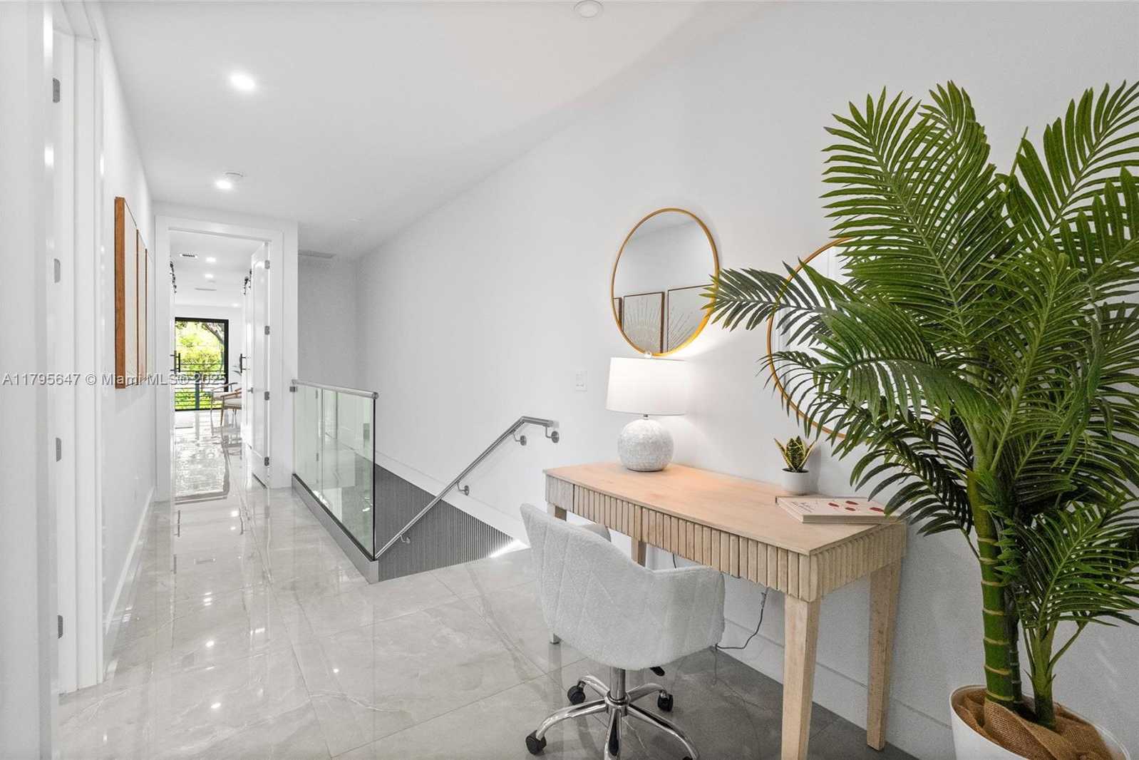 Small Image of 325 SOUTH WEST 16TH ST #B, Fort Lauderdale Number 21