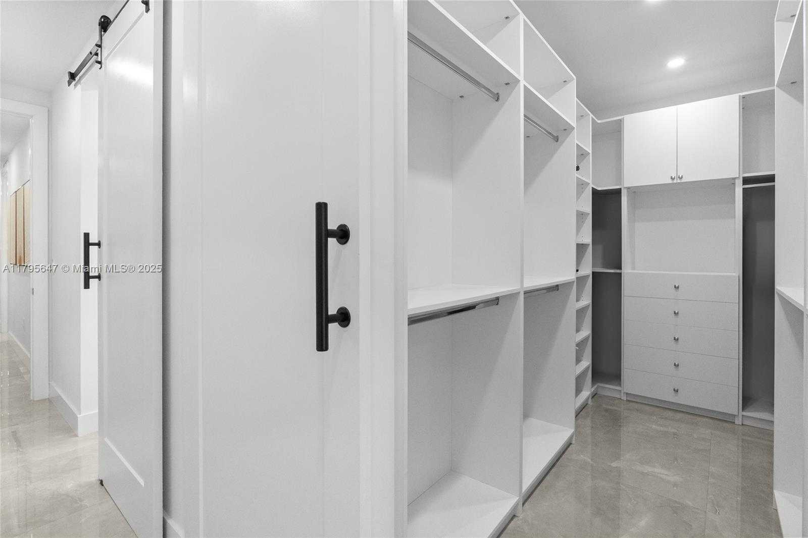 Small Image of 325 SOUTH WEST 16TH ST #B, Fort Lauderdale Number 34