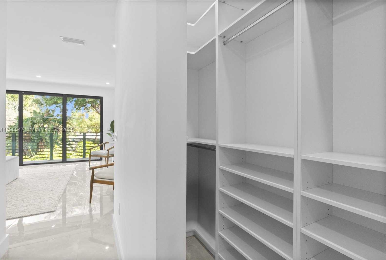 Small Image of 325 SOUTH WEST 16TH ST #B, Fort Lauderdale Number 35