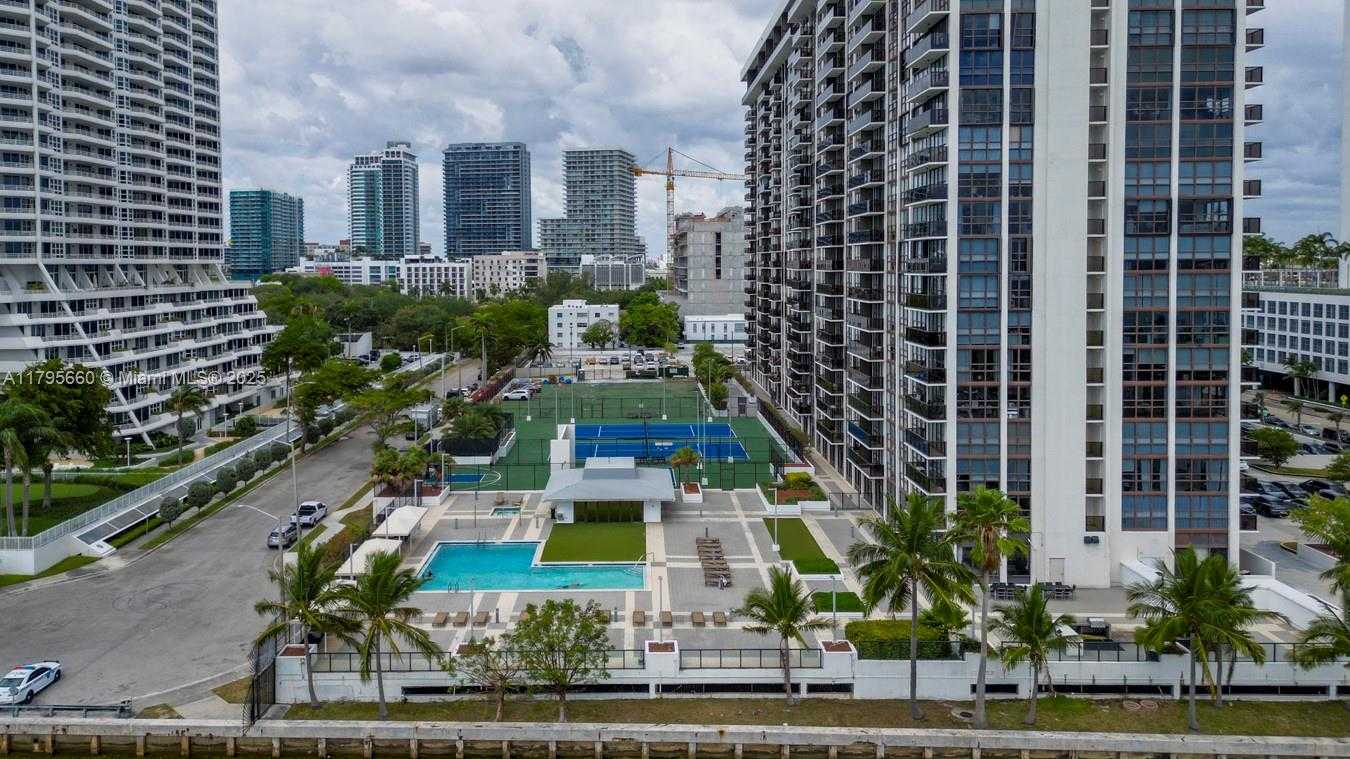 Small Image of 600 NORTH EAST 36TH ST #1404, Miami Number 29
