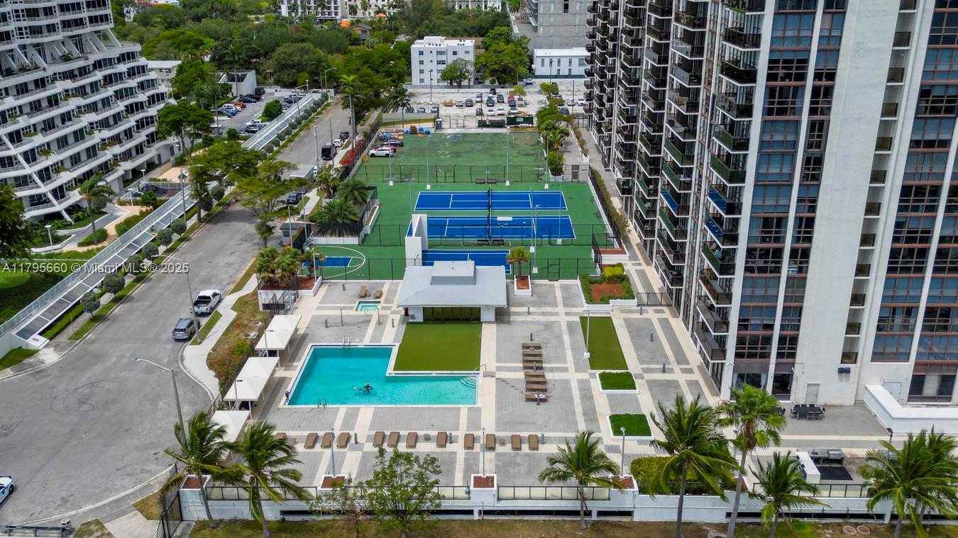 Small Image of 600 NORTH EAST 36TH ST #1404, Miami Number 33