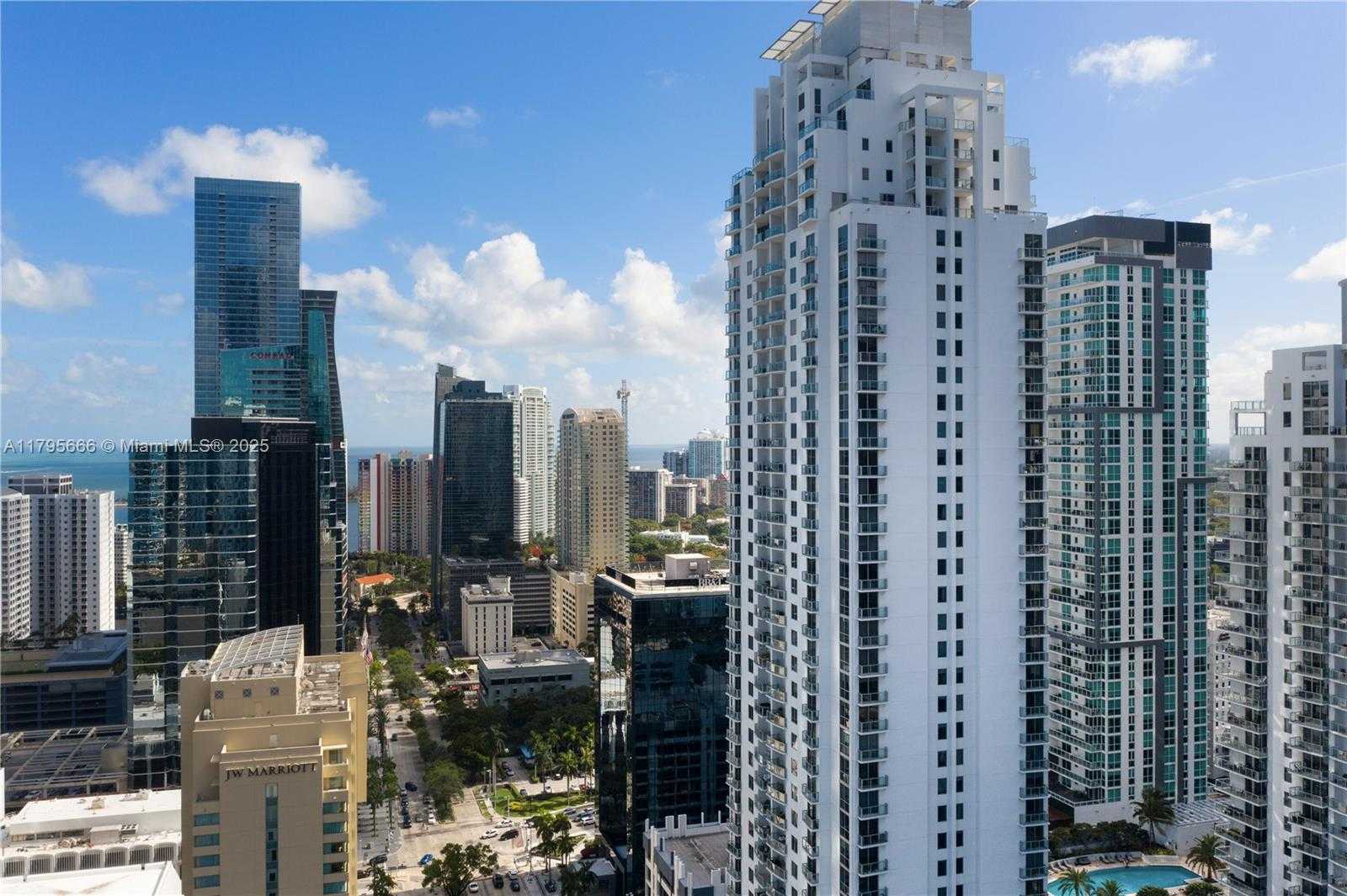 Small Image of 1060 BRICKELL AVE #1001, Miami Number 11