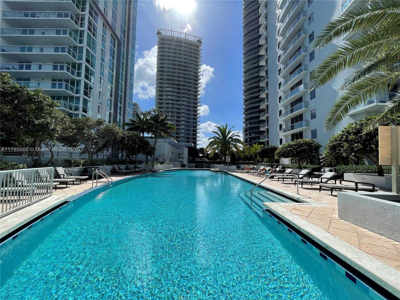Small Image of 1060 BRICKELL AVE #1001, Miami Number 13