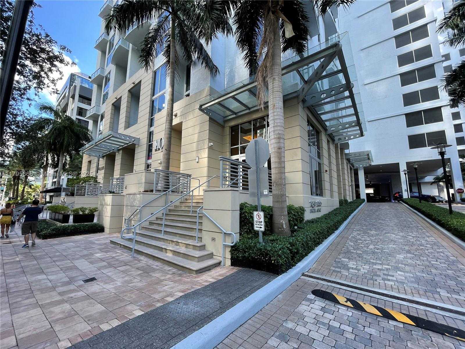 Small Image of 1060 BRICKELL AVE #1001, Miami Number 16