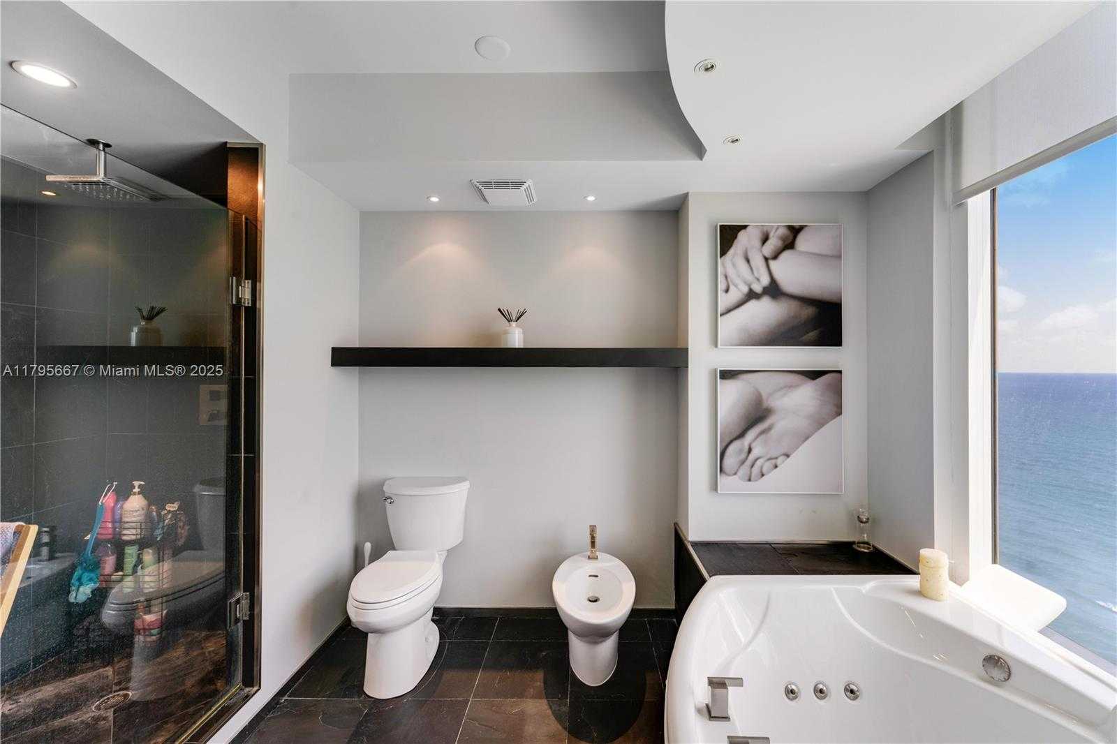 Small Image of 19111 COLLINS AVE #2805, Sunny Isles Beach Number 14