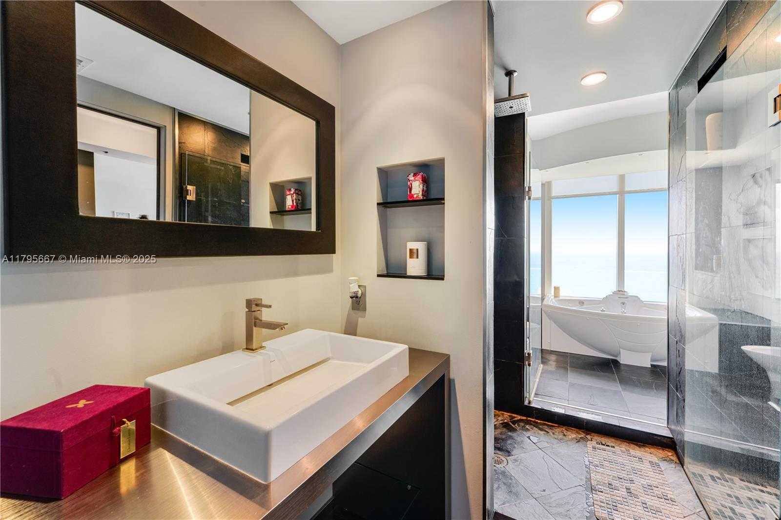 Small Image of 19111 COLLINS AVE #2805, Sunny Isles Beach Number 16
