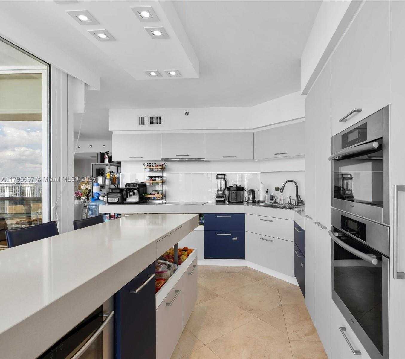 Small Image of 19111 COLLINS AVE #2805, Sunny Isles Beach Number 9