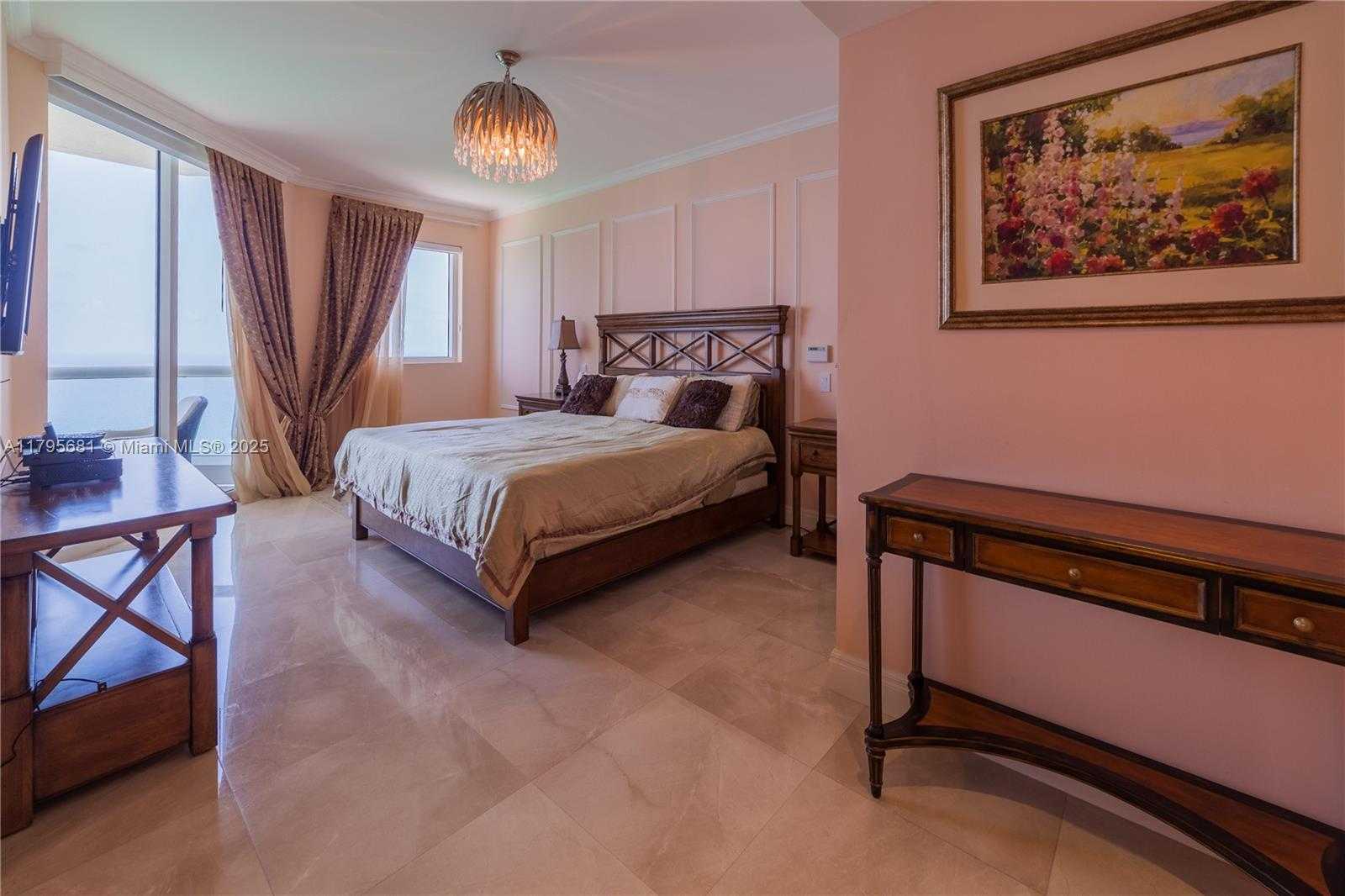 Small Image of 17875 COLLINS AVE #4302, Sunny Isles Beach Number 11