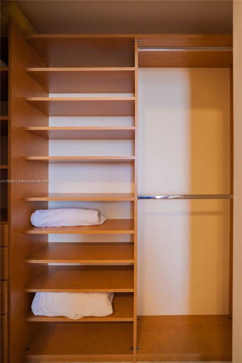 Small Image of 17875 COLLINS AVE #4302, Sunny Isles Beach Number 26