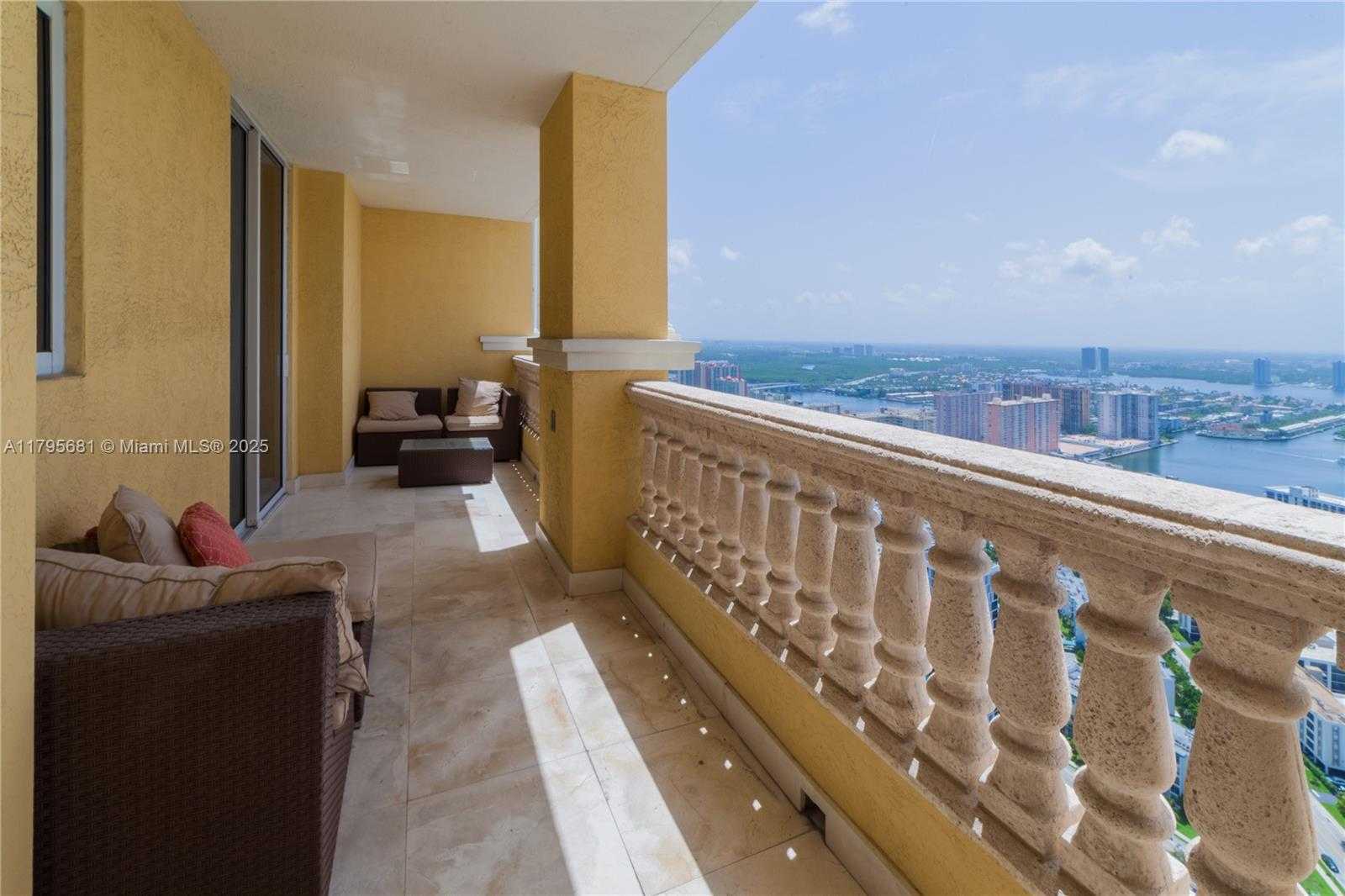 Small Image of 17875 COLLINS AVE #4302, Sunny Isles Beach Number 29