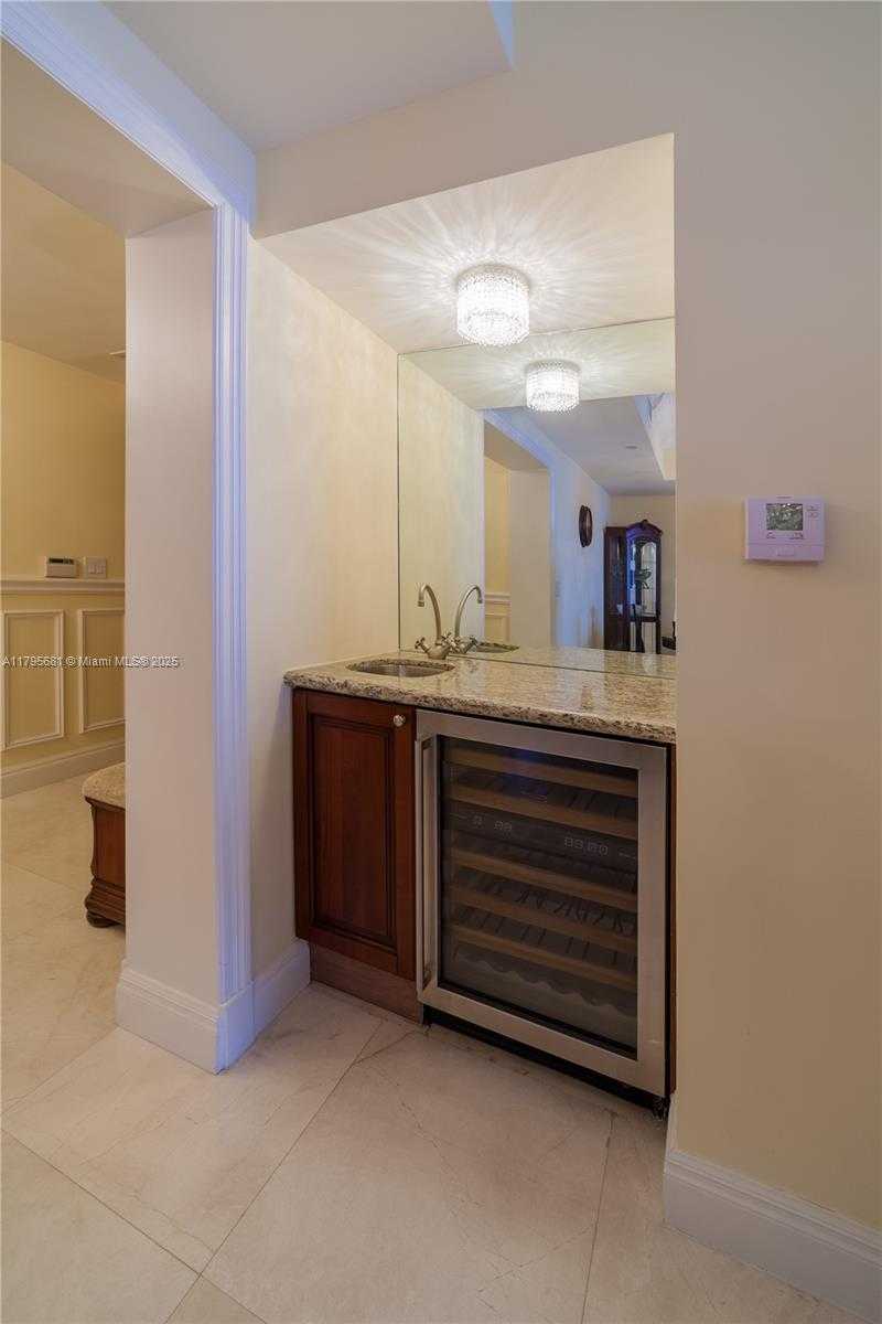 Small Image of 17875 COLLINS AVE #4302, Sunny Isles Beach Number 32