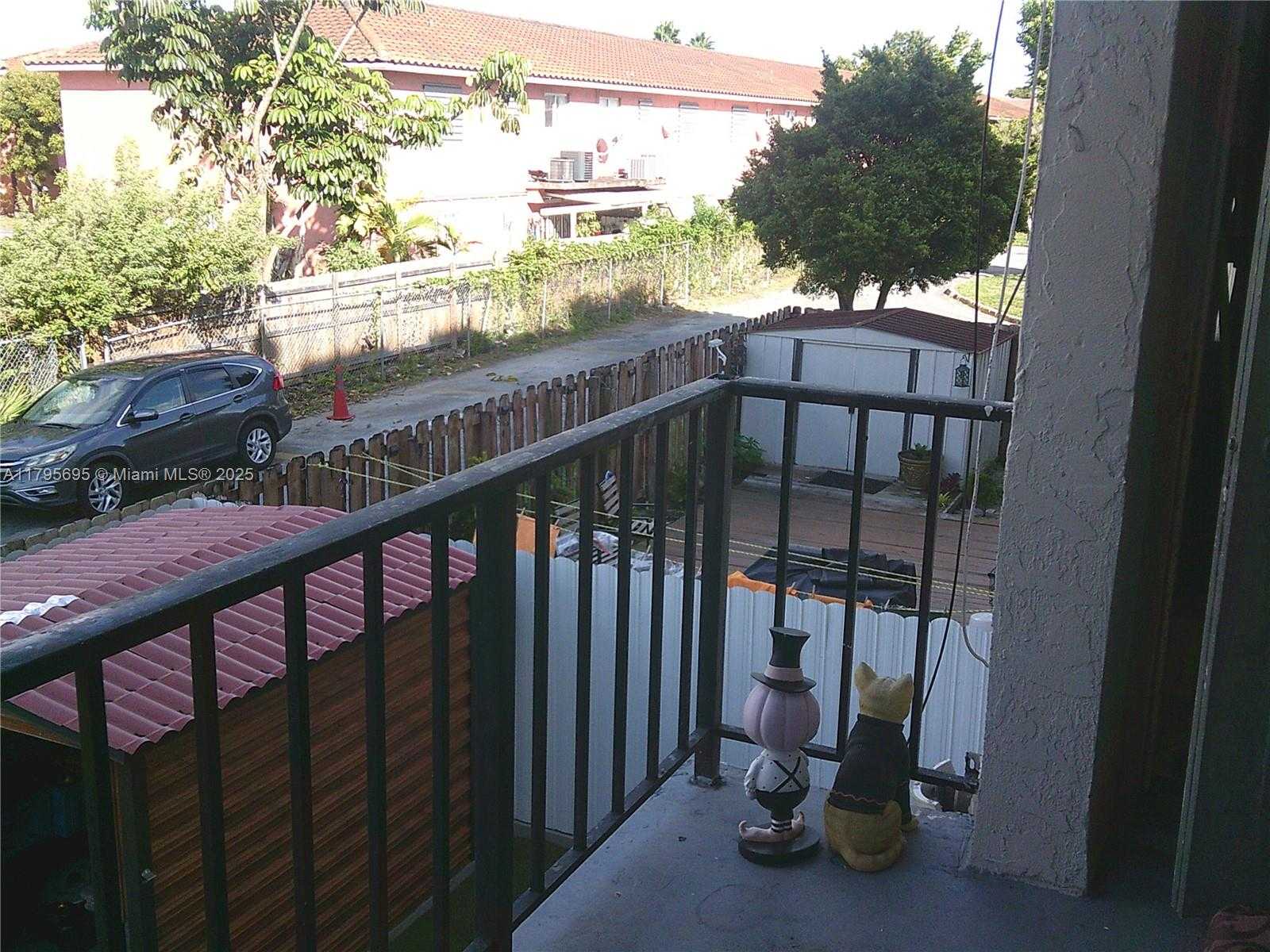 Small Image of 5775 WEST 20TH AVE #213, Hialeah Number 6