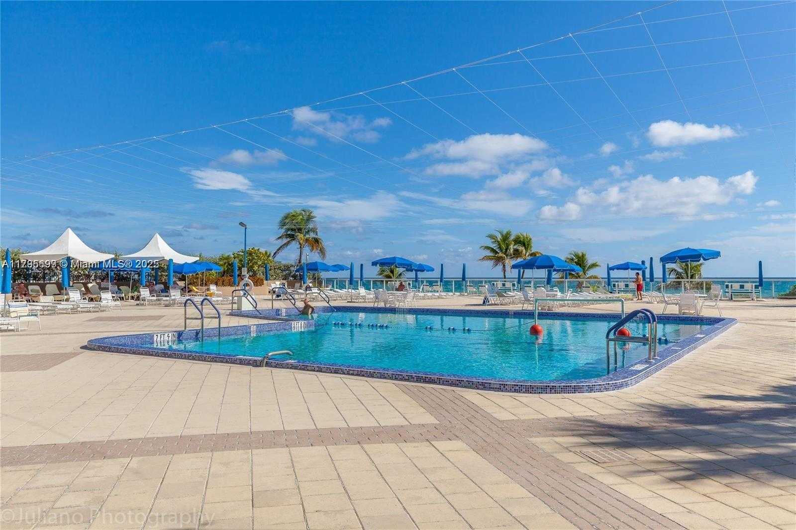 Small Image of 2030 SOUTH OCEAN DR #1804, Hallandale Beach Number 23
