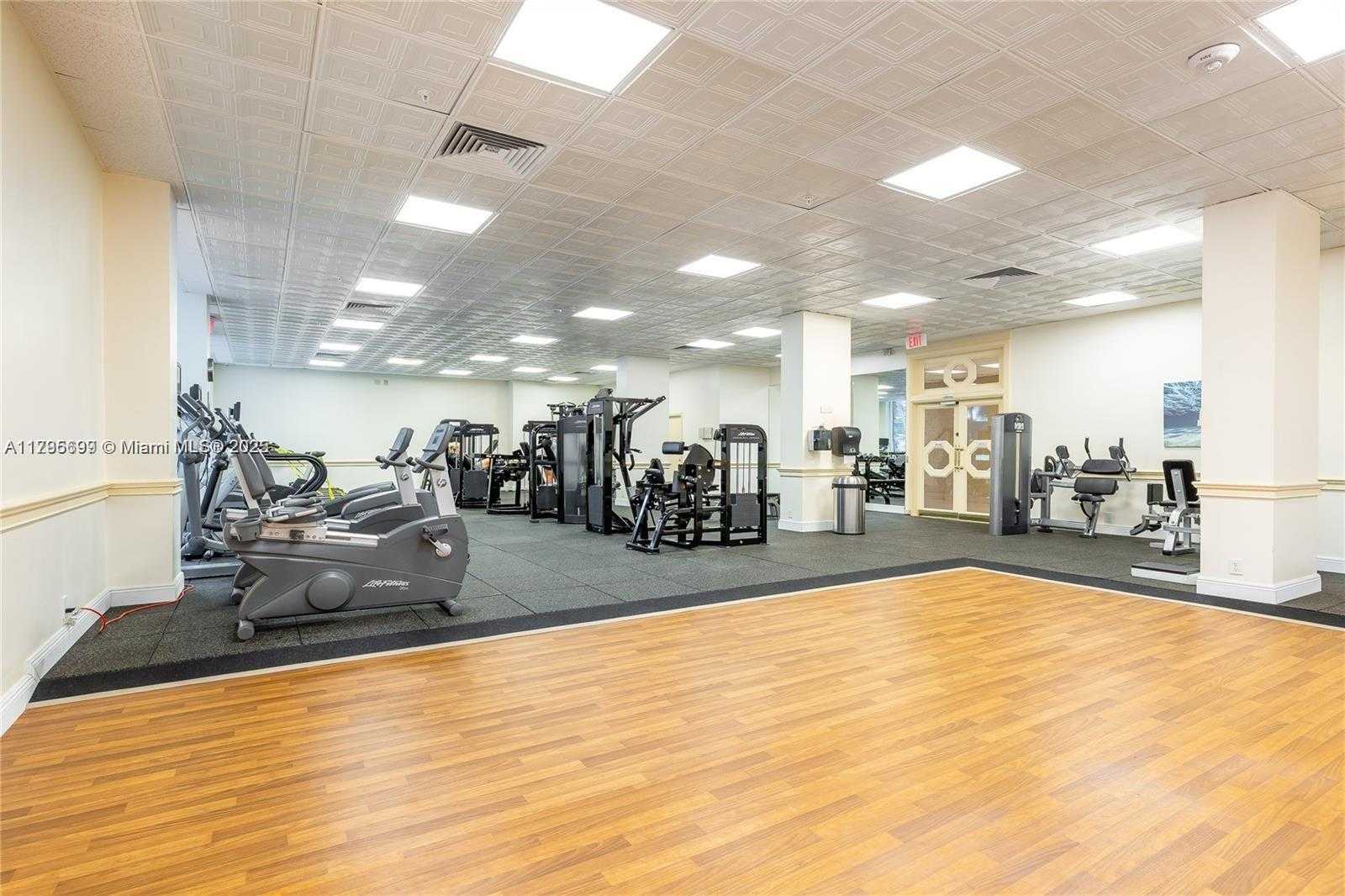 Small Image of 2030 SOUTH OCEAN DR #1804, Hallandale Beach Number 26