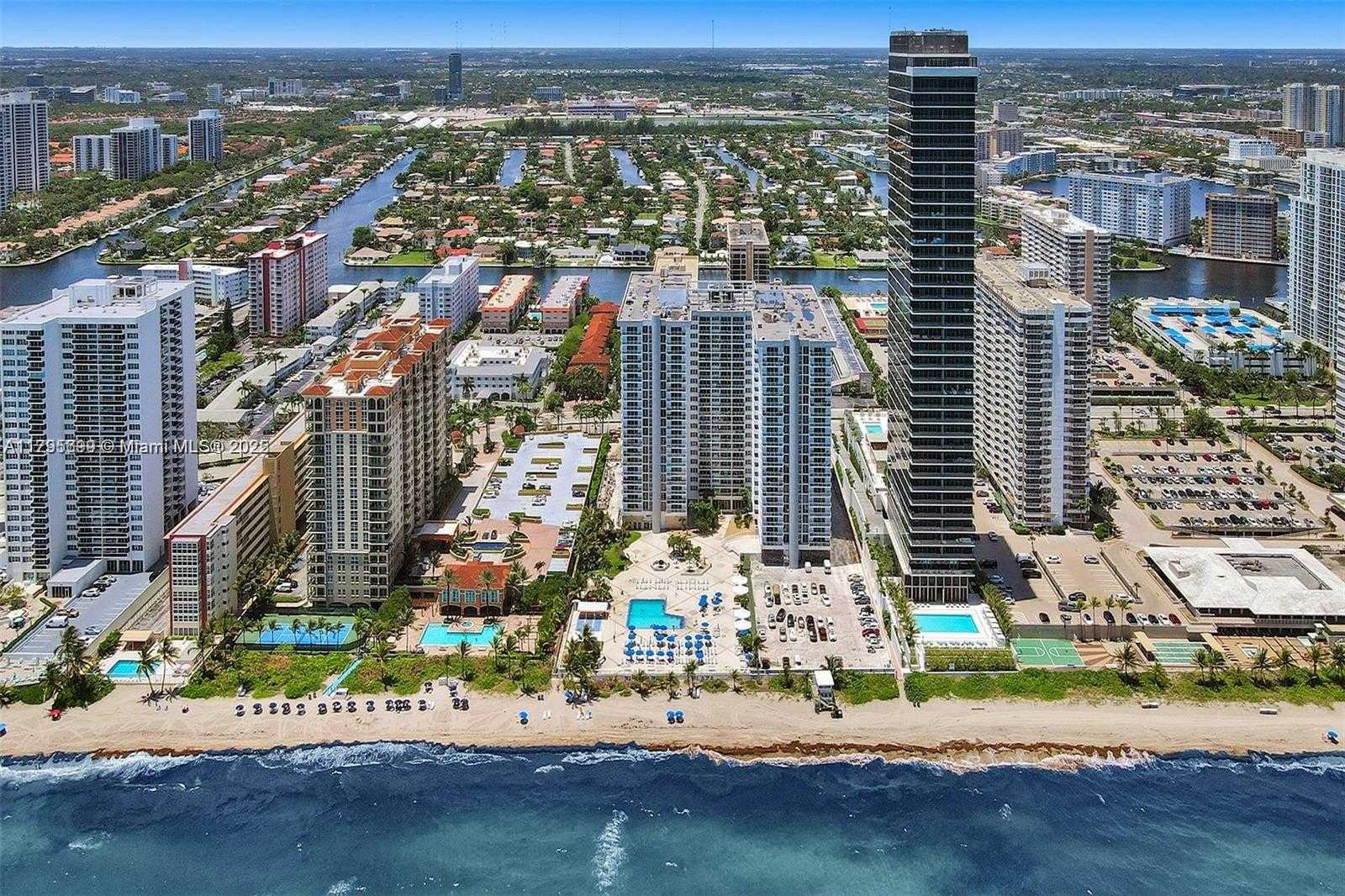 Small Image of 2030 SOUTH OCEAN DR #1804, Hallandale Beach Number 36