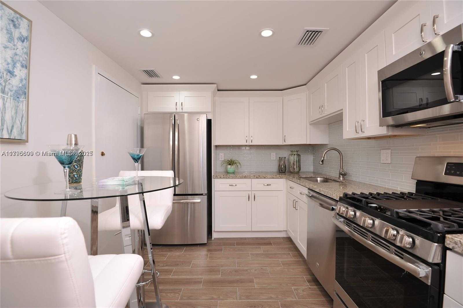Small Image of 2030 SOUTH OCEAN DR #1804, Hallandale Beach Number 6