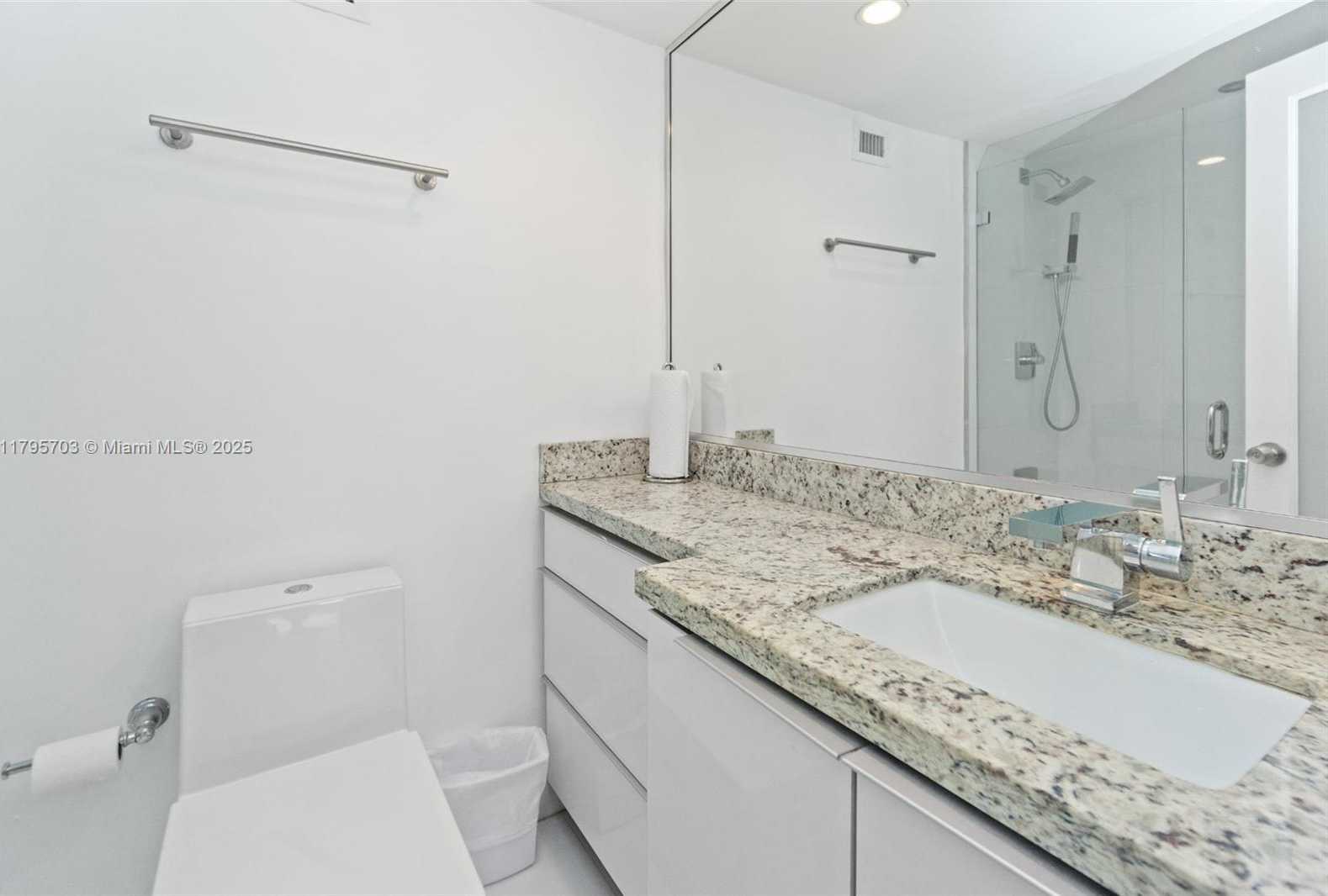 Small Image of 100 LINCOLN RD #611, Miami Beach Number 19