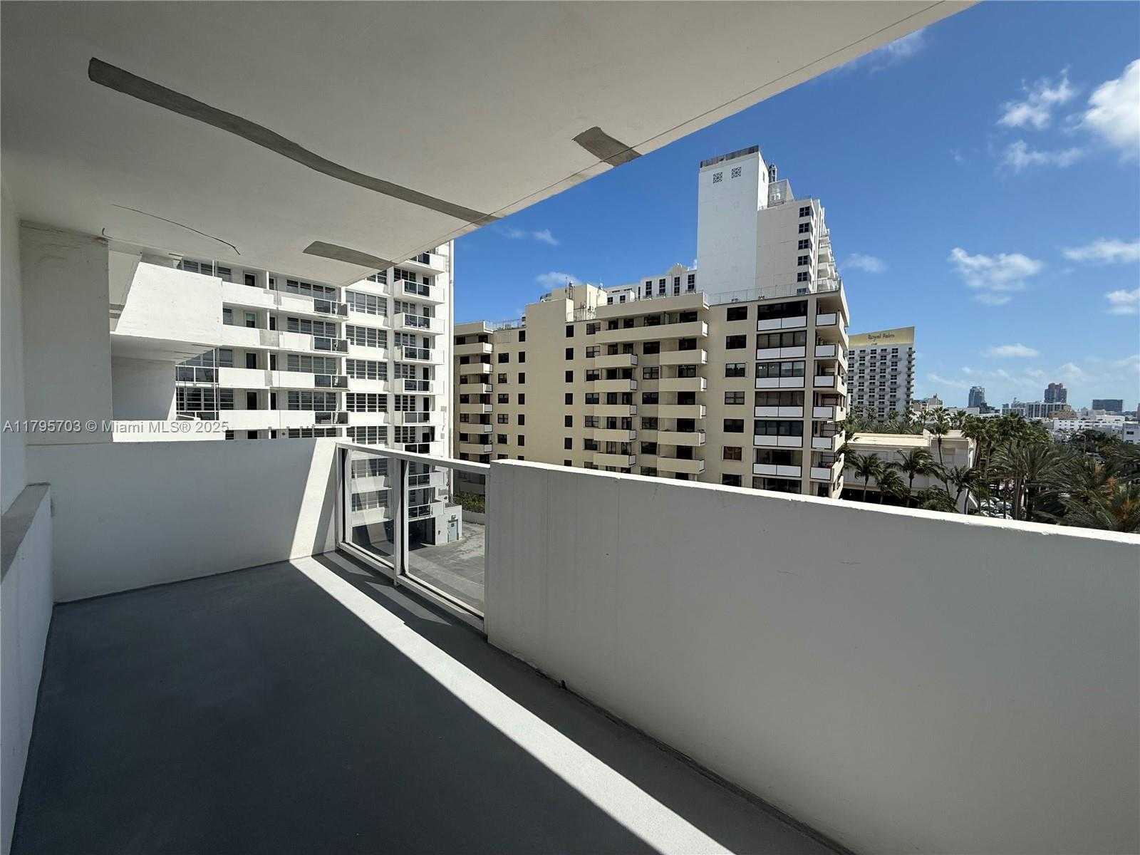 Small Image of 100 LINCOLN RD #611, Miami Beach Number 21