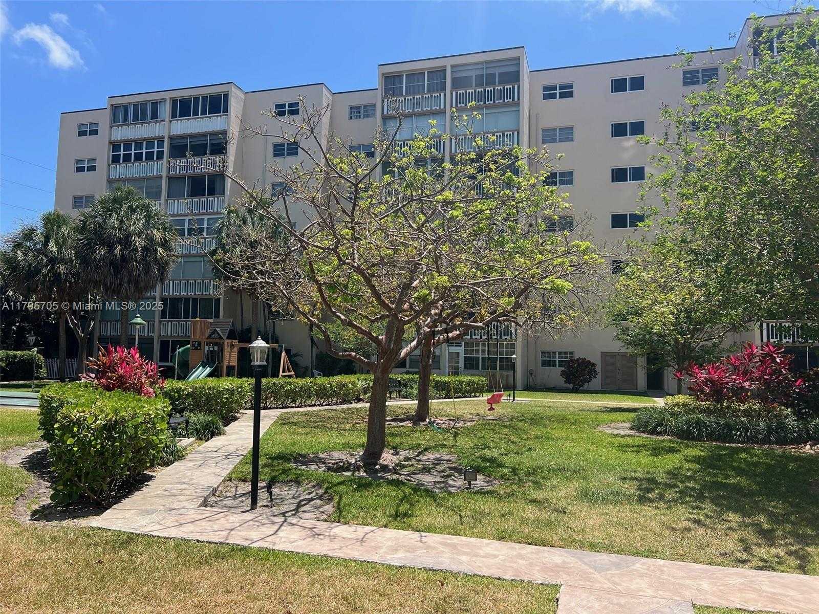 Small Image of 619 NORTH EAST 14TH AVE #507, Hallandale Beach Number 13