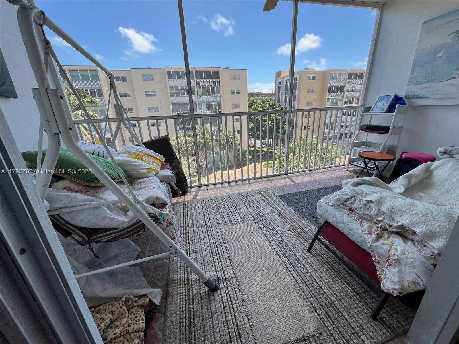 Small Image of 619 NORTH EAST 14TH AVE #507, Hallandale Beach Number 6