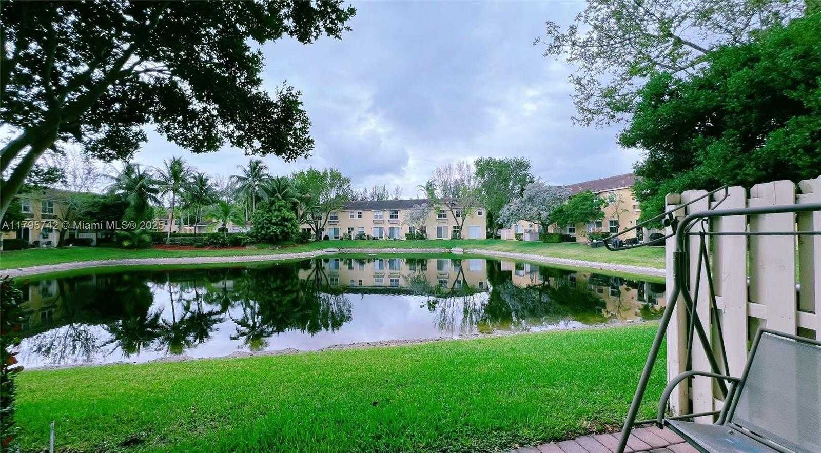 Small Image of 2851 WEST PROSPECT RD #1208, Tamarac Number 11