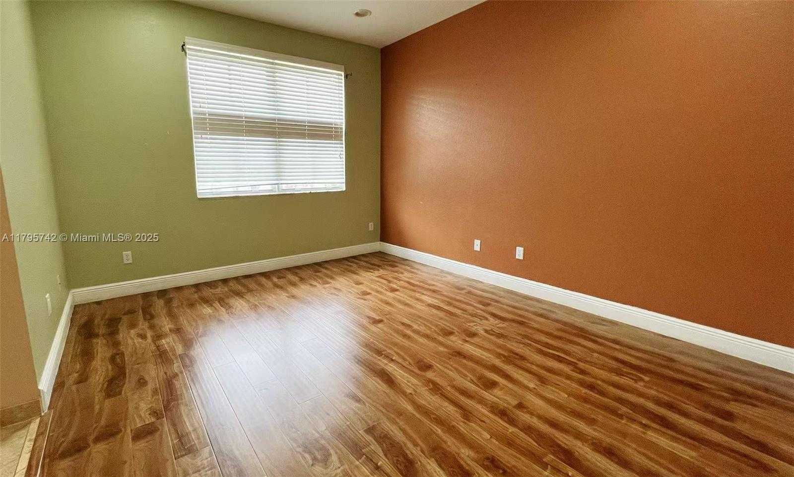 Small Image of 2851 WEST PROSPECT RD #1208, Tamarac Number 14