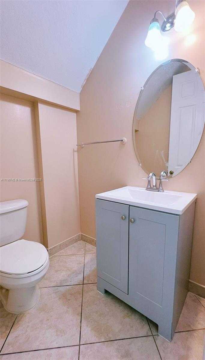 Small Image of 2851 WEST PROSPECT RD #1208, Tamarac Number 6