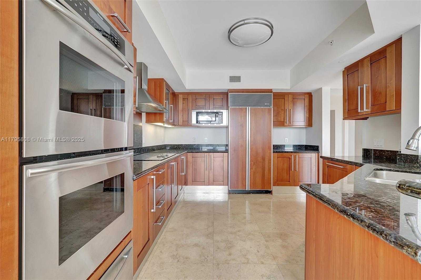 Small Image of 3301 NORTH EAST 183RD ST #1608, Aventura Number 21