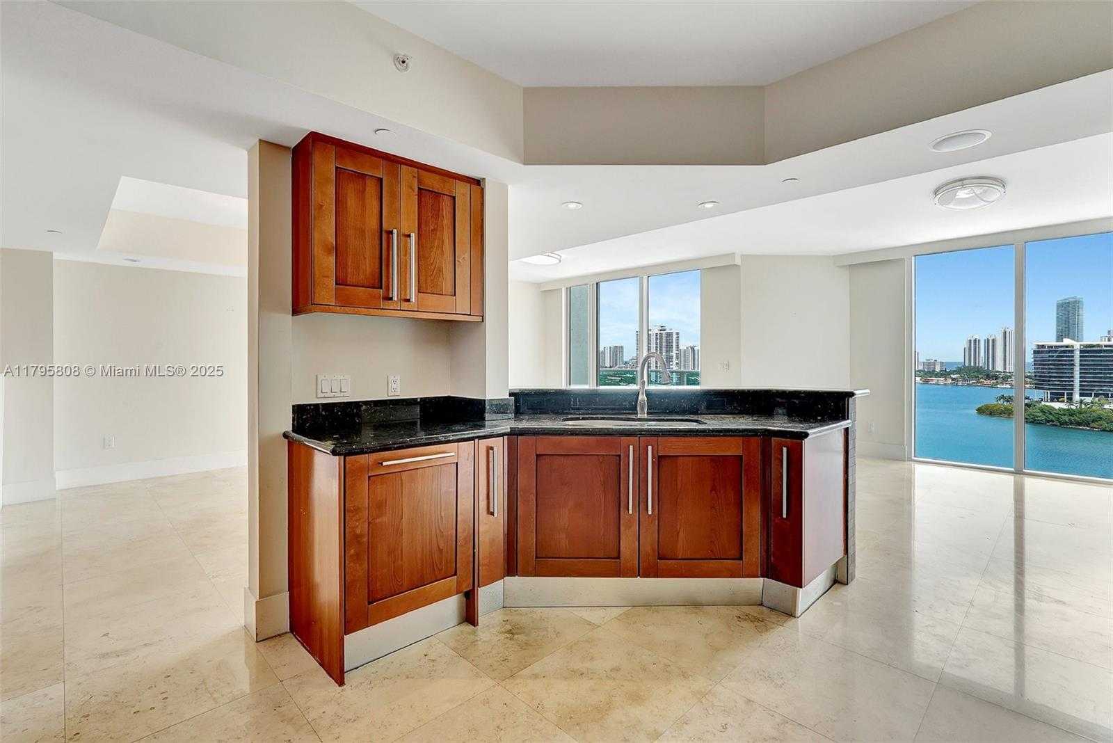 Small Image of 3301 NORTH EAST 183RD ST #1608, Aventura Number 25