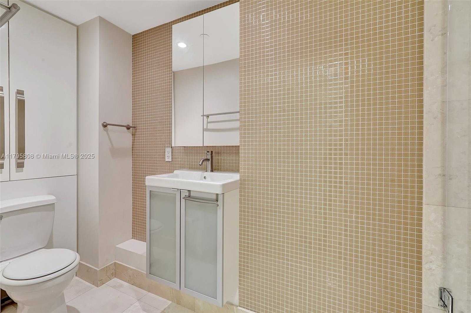 Small Image of 3301 NORTH EAST 183RD ST #1608, Aventura Number 30