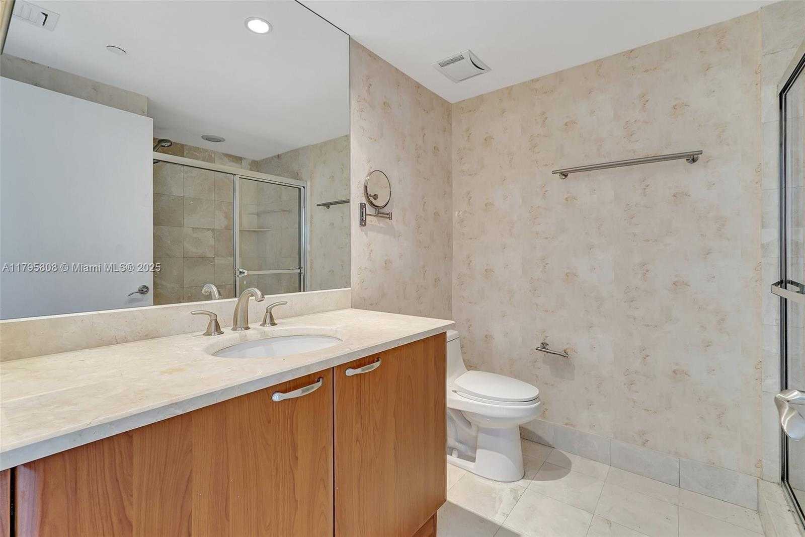 Small Image of 3301 NORTH EAST 183RD ST #1608, Aventura Number 34