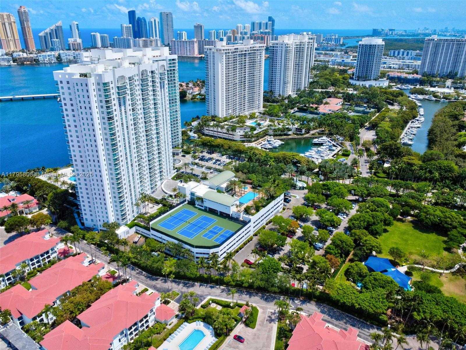 Small Image of 3301 NORTH EAST 183RD ST #1608, Aventura Number 57
