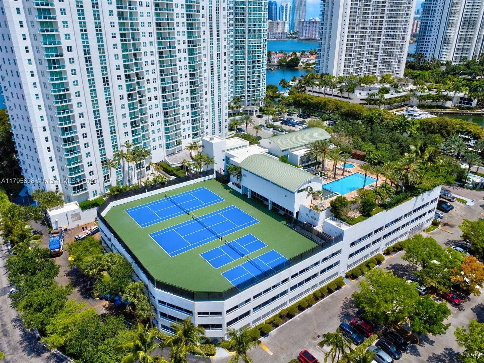 Small Image of 3301 NORTH EAST 183RD ST #1608, Aventura Number 62