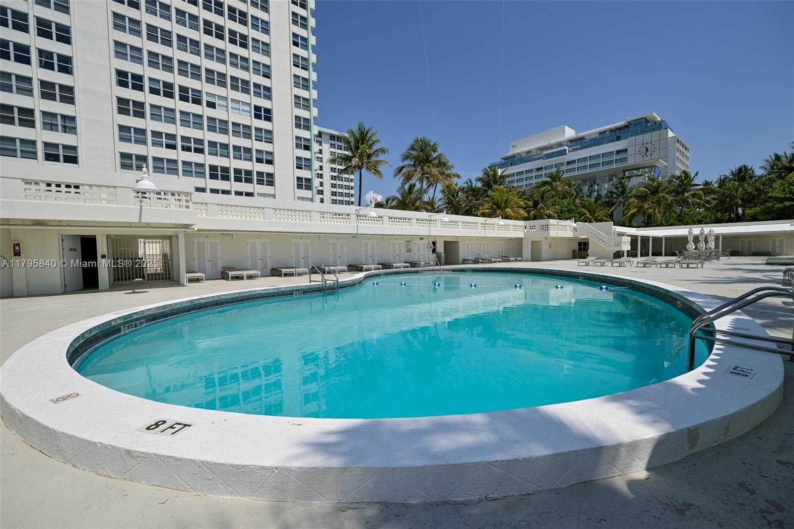 Small Image of 2899 COLLINS AVE #1738, Miami Beach Number 26