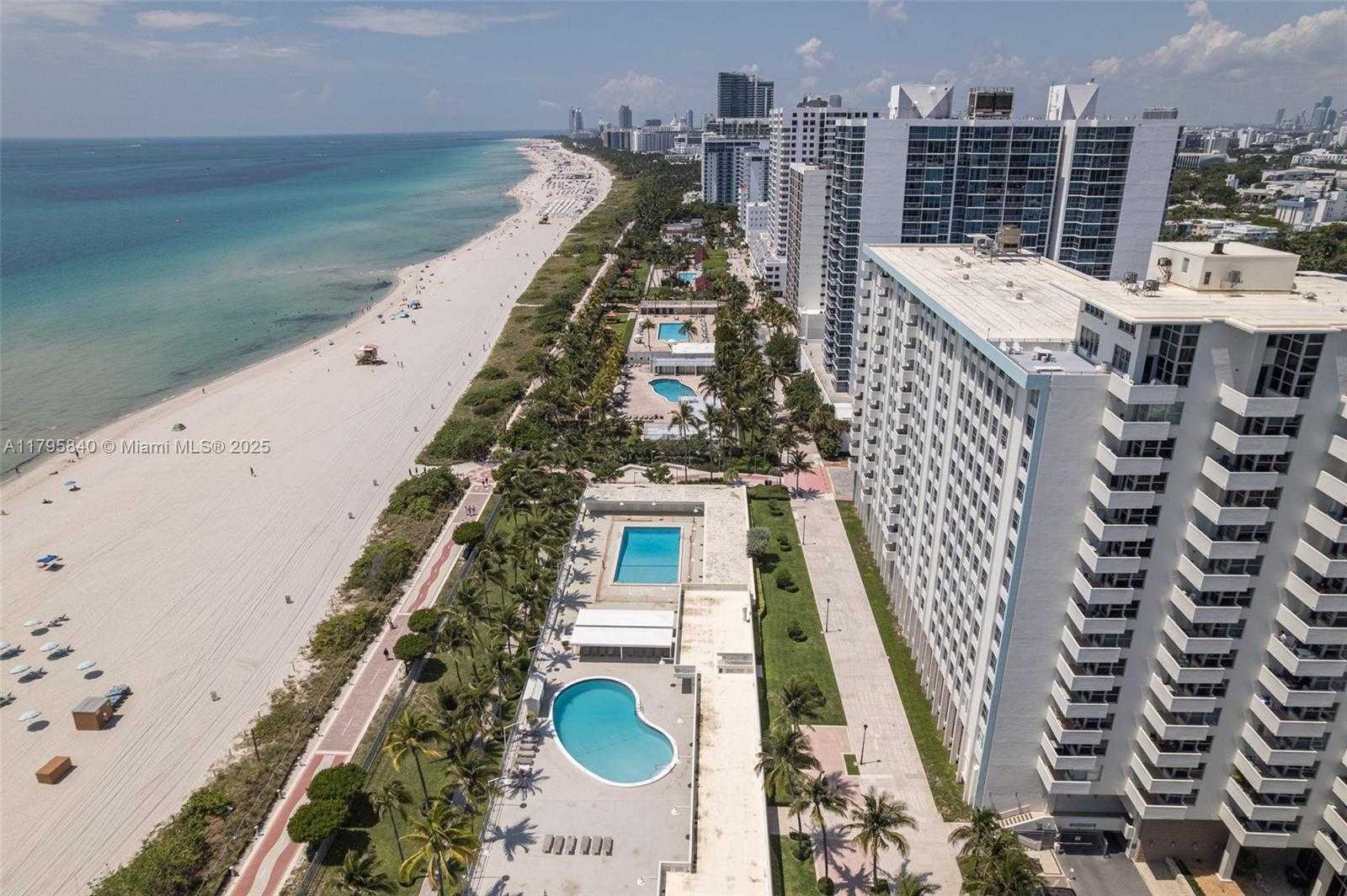 Small Image of 2899 COLLINS AVE #1738, Miami Beach Number 37