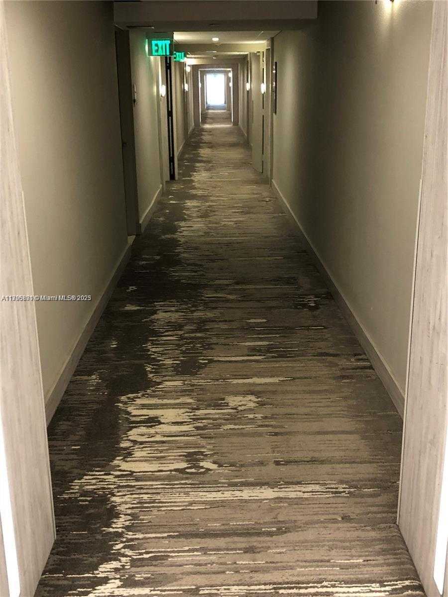 Small Image of 10275 COLLINS AVE #920, Bal Harbour Number 18