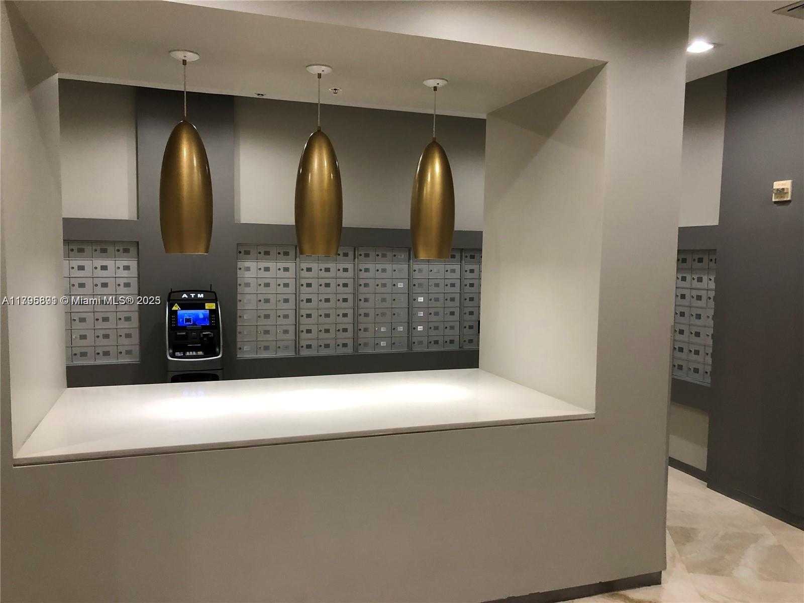 Small Image of 10275 COLLINS AVE #920, Bal Harbour Number 24