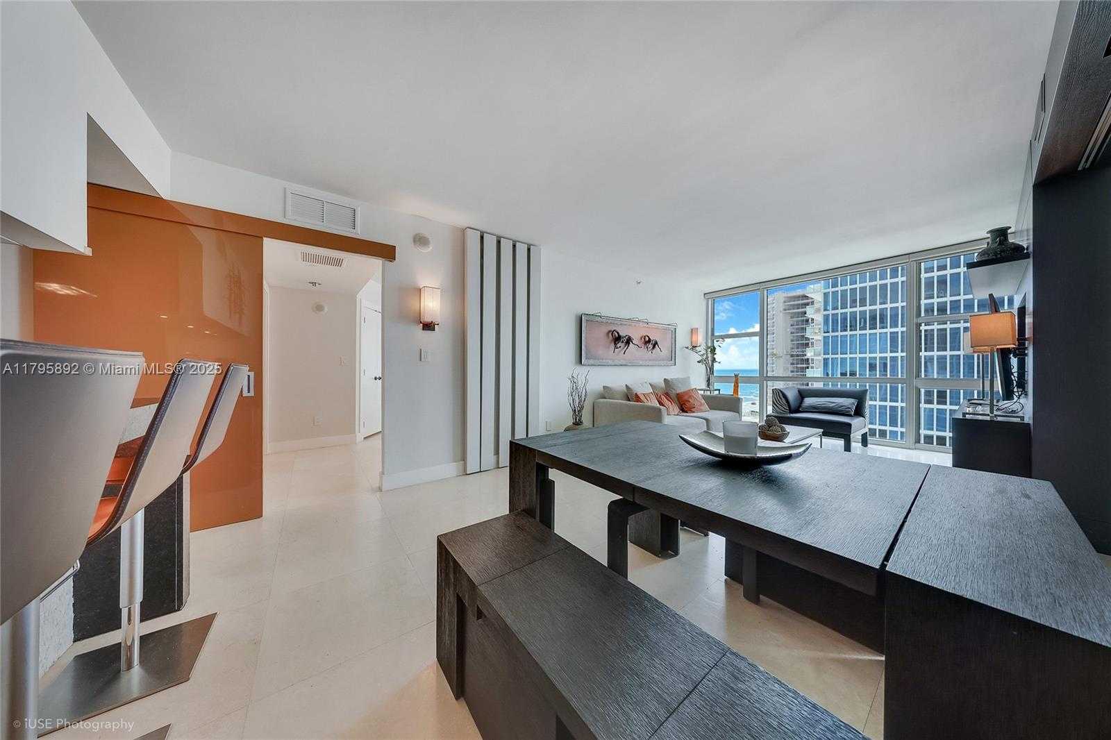 Small Image of 6801 COLLINS AVE #1111, Miami Beach Number 7