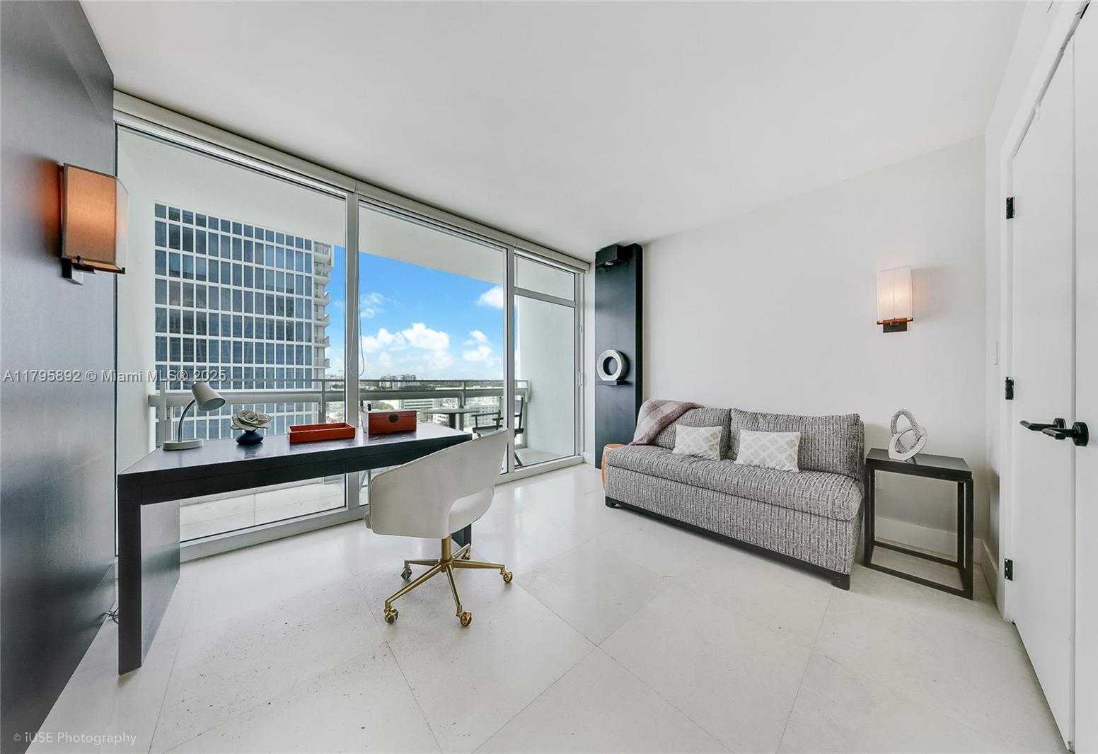 Small Image of 6801 COLLINS AVE #1111, Miami Beach Number 8