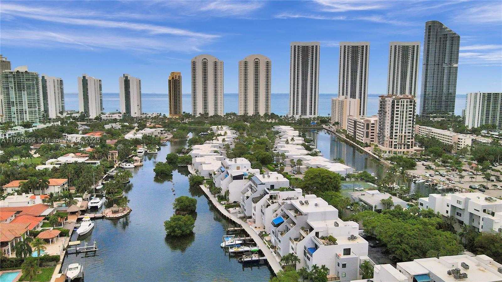 Small Image of 355 Poinciana Island Dr, Sunny Isles Beach, FL 33160, USA Number 27