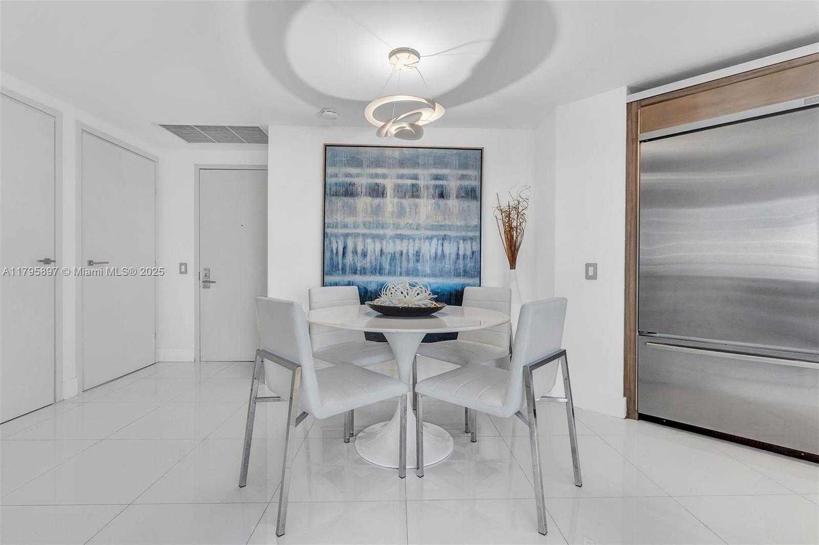 Small Image of 1300 #1802, Miami Number 28