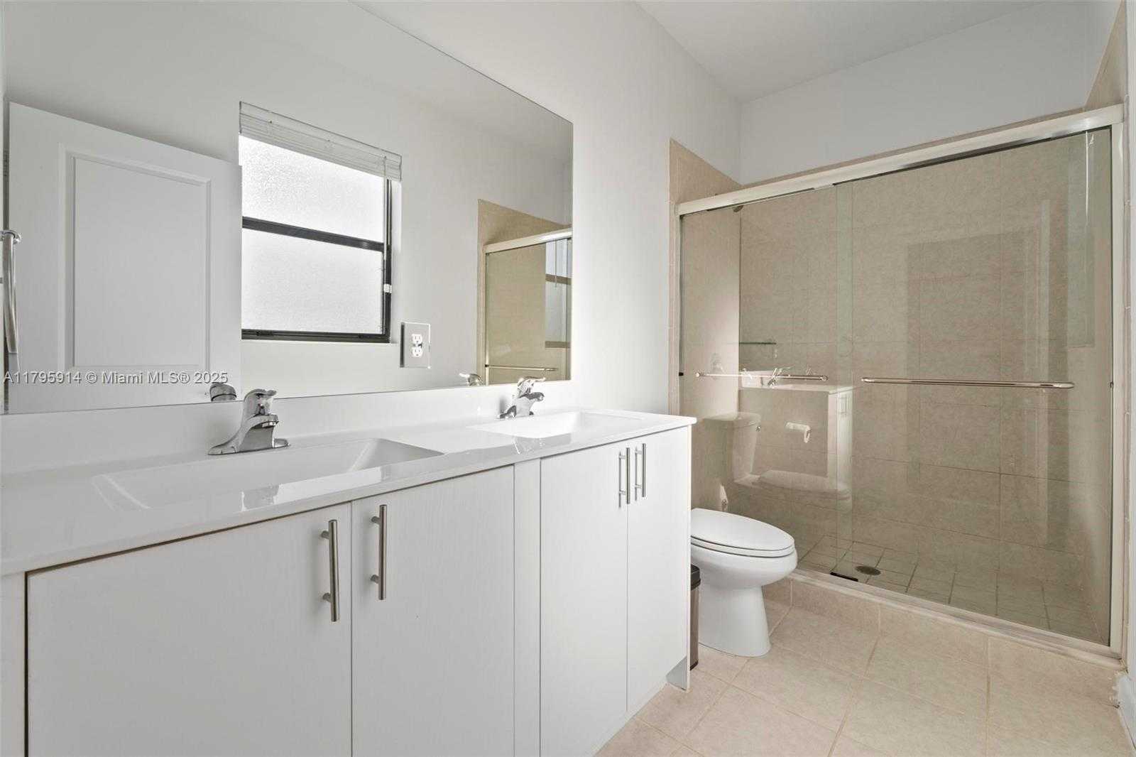 Small Image of 20302 NORTH WEST 6TH PL, Miami Gardens Number 26